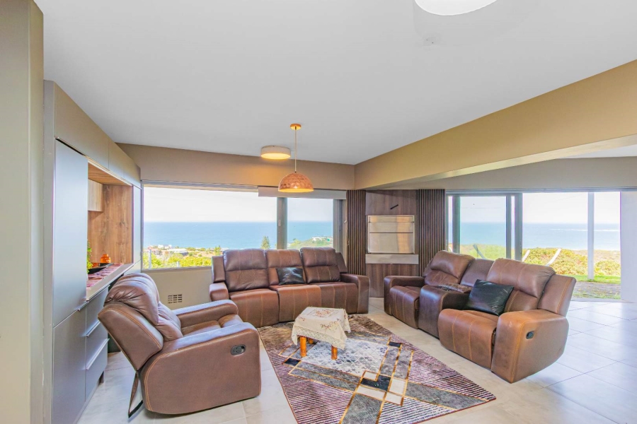 6 Bedroom Property for Sale in Brenton On Sea Western Cape